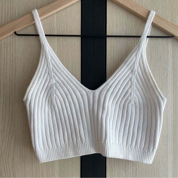 Free People sweater tank top - Picture 1 of 3